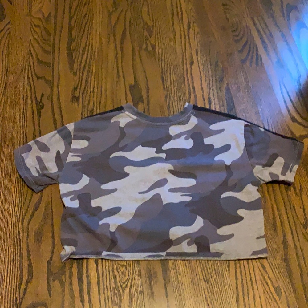 camo hollister crop top